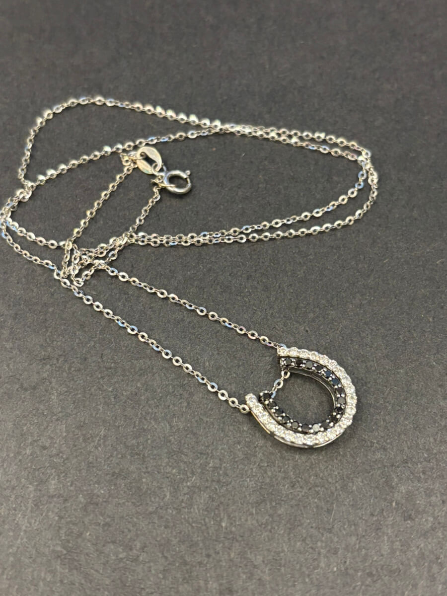 こちらのK18WG/14KTネックレス 2.9gを27,840円でお買取をさせていただきました！
