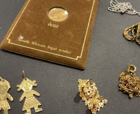 K22（22金）クルーガー金貨1/10ozや、K18（18金）貴金属製品複数点などをお買い取りさせていただきました♪