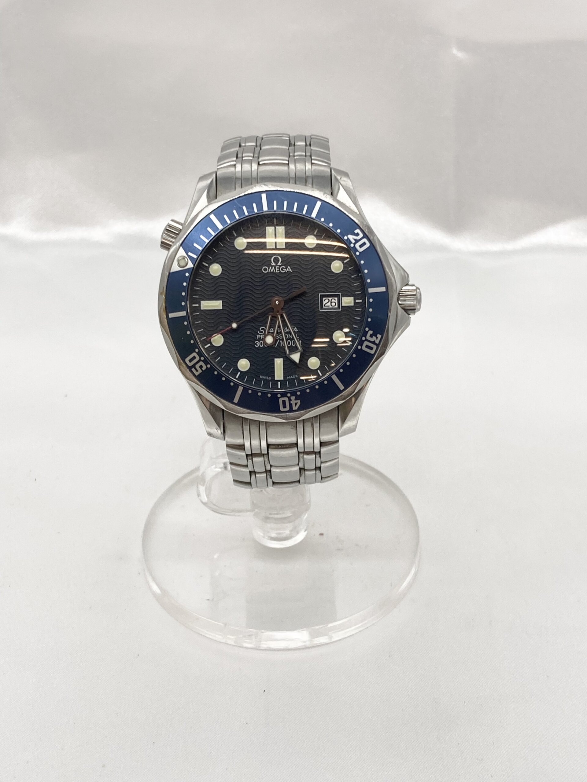 オメガ シーマスター プロフェッショナル300 を150,000円でお買取をさせていただきました。