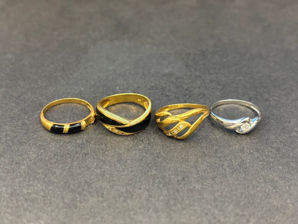 こちら、K18（18金）PT900（プラチナ）100,000円でお買取をさせていただきました！