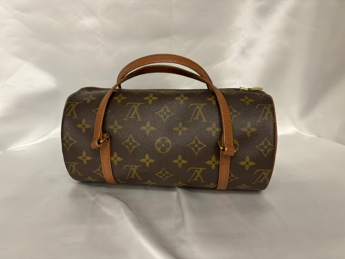 こちら、LOUIS VUITTON パピヨン26を 18,000円でお買取をさせていただきました！