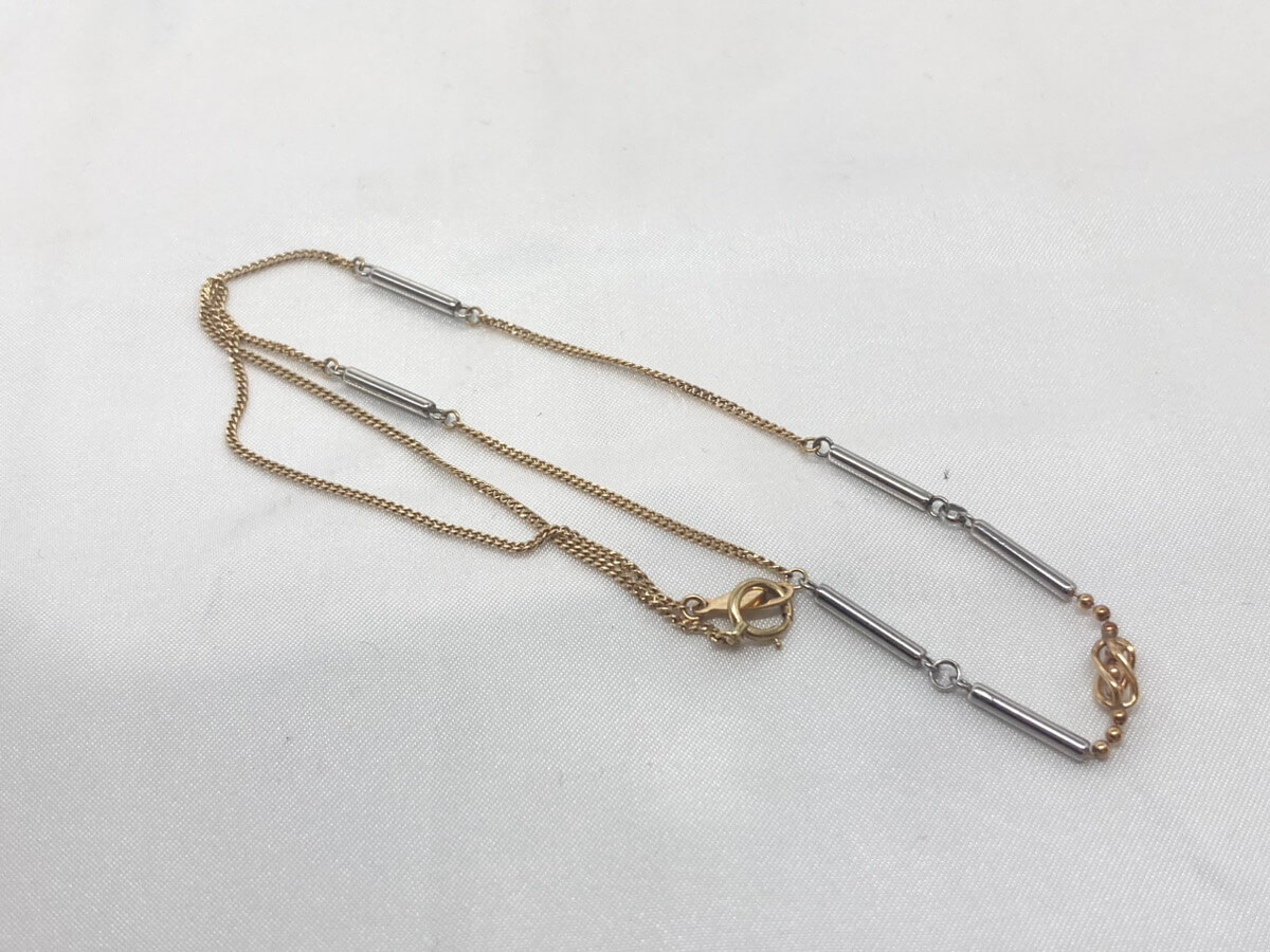K18とPt850のコンビ ネックレスを34,100円でお買取をさせていただきました。