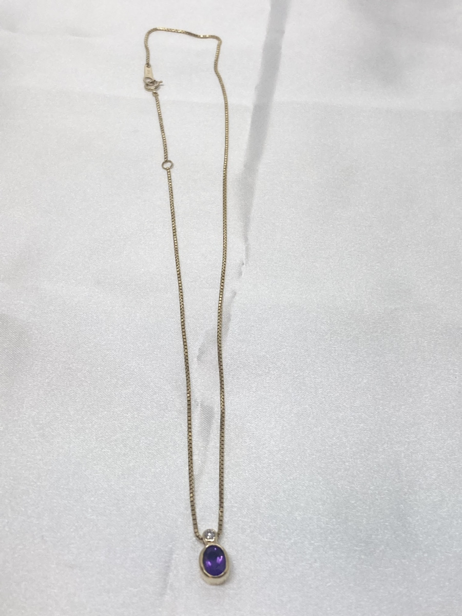 K18 ネックレスを  48,000円でお買取をさせていただきました。