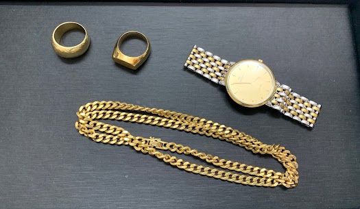 10/2　 貴金属 k18 喜平ネックレス リング2点 オメガ　デビル　お買い取りさせていただきました。　藤岡店