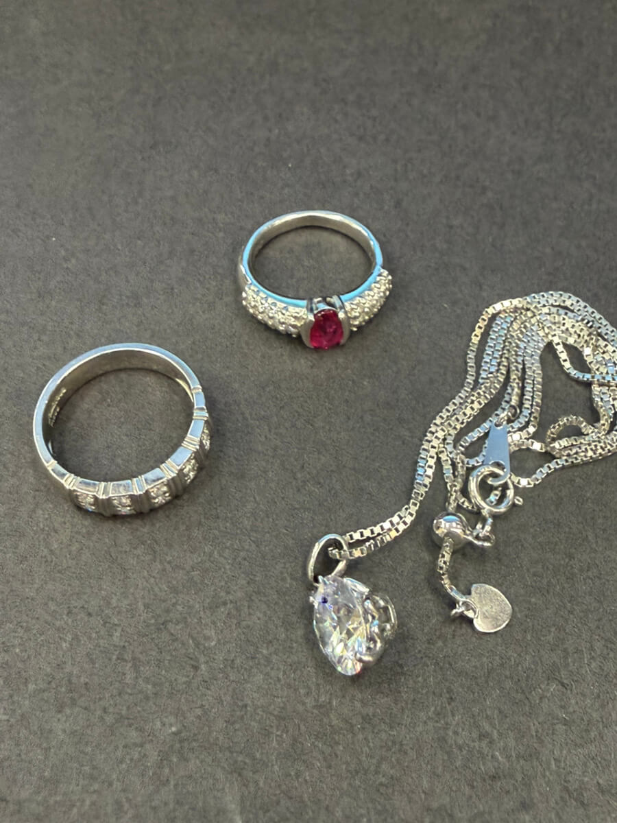 こちらPT900 リング シルバーネックレスなど3点で￥119,730でお買取をさせていただきました！