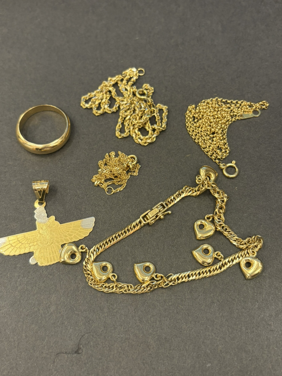 こちらK18 6点まとめ ￥500,090でお買取をさせていただきました！