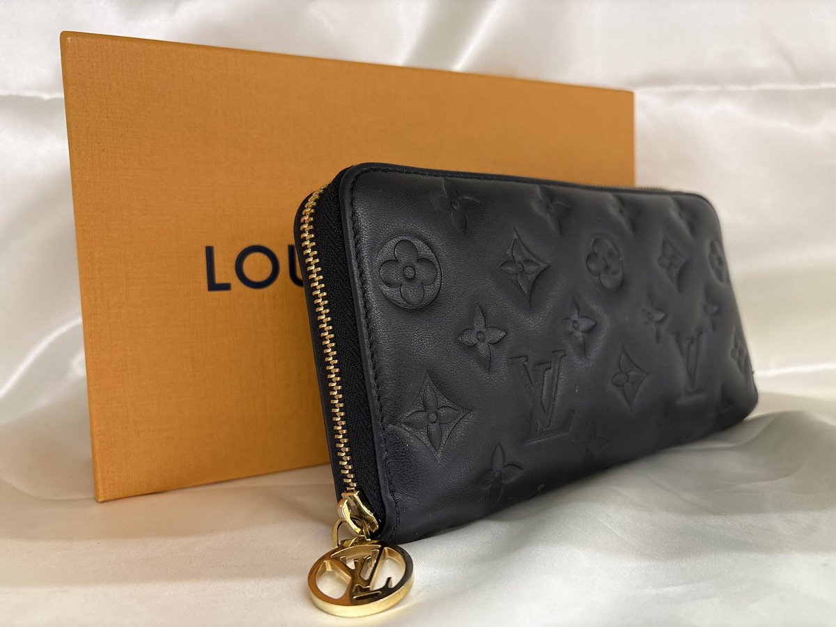 Louis Vuitton ジッピーウォレット エンボスラムレザー 55,000円でお売りいただきました！ コインケース内など汚れていてもOK！ 箱など無くてもお売りいただけます！