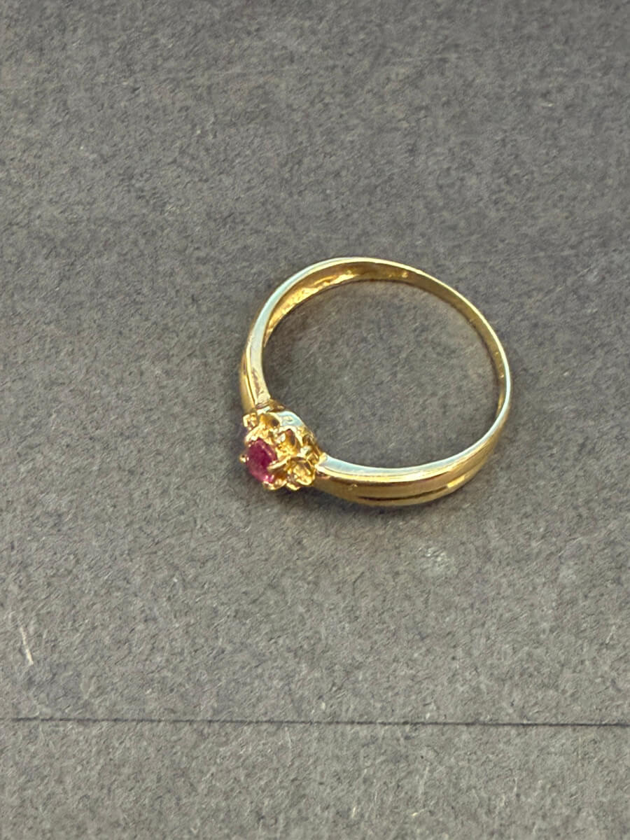K18 リング￥37,900でお買取させていただきました！